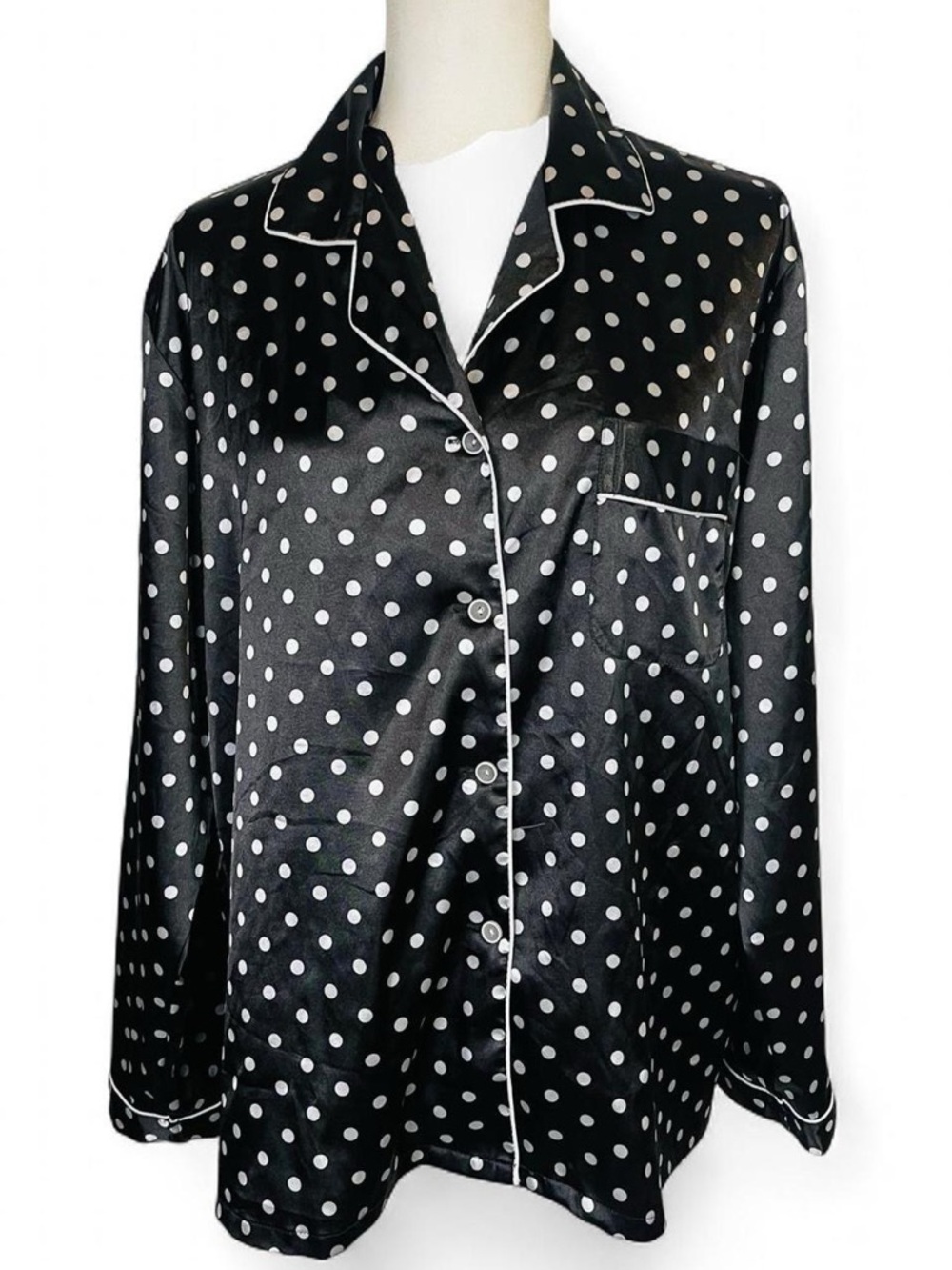 tony & Candice Size Large L Button Down Pajama Top Shirt Black White Polka Dot